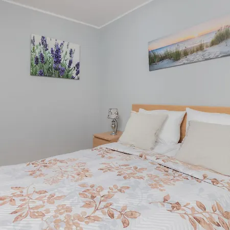 Unique Apartment With A Balcony In Sopot By Rent Like Home Exterior photo